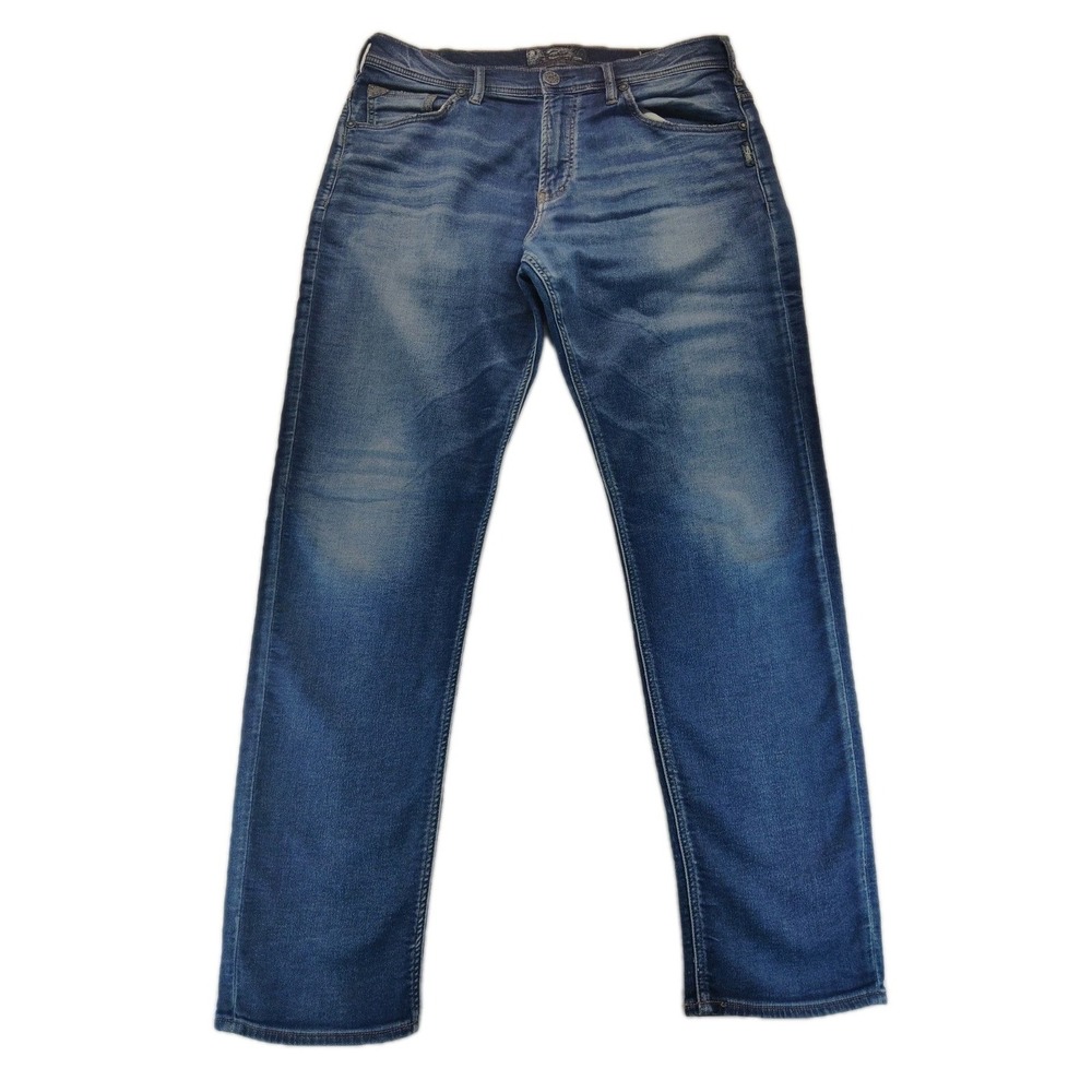 Silver Hunter Jeans 34×34 Measures 36×34 Cotton Polyester Spandex Blend